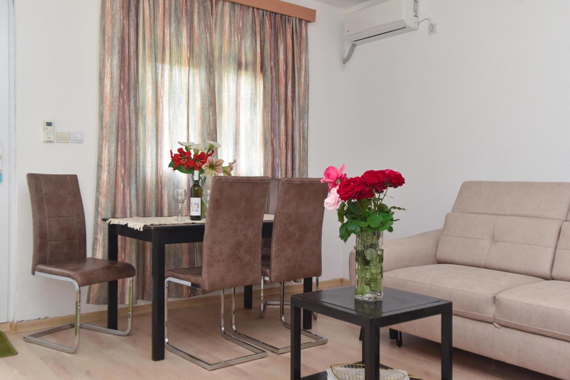 Apartmani Mihovic - Jaz Budva Zewnętrze zdjęcie