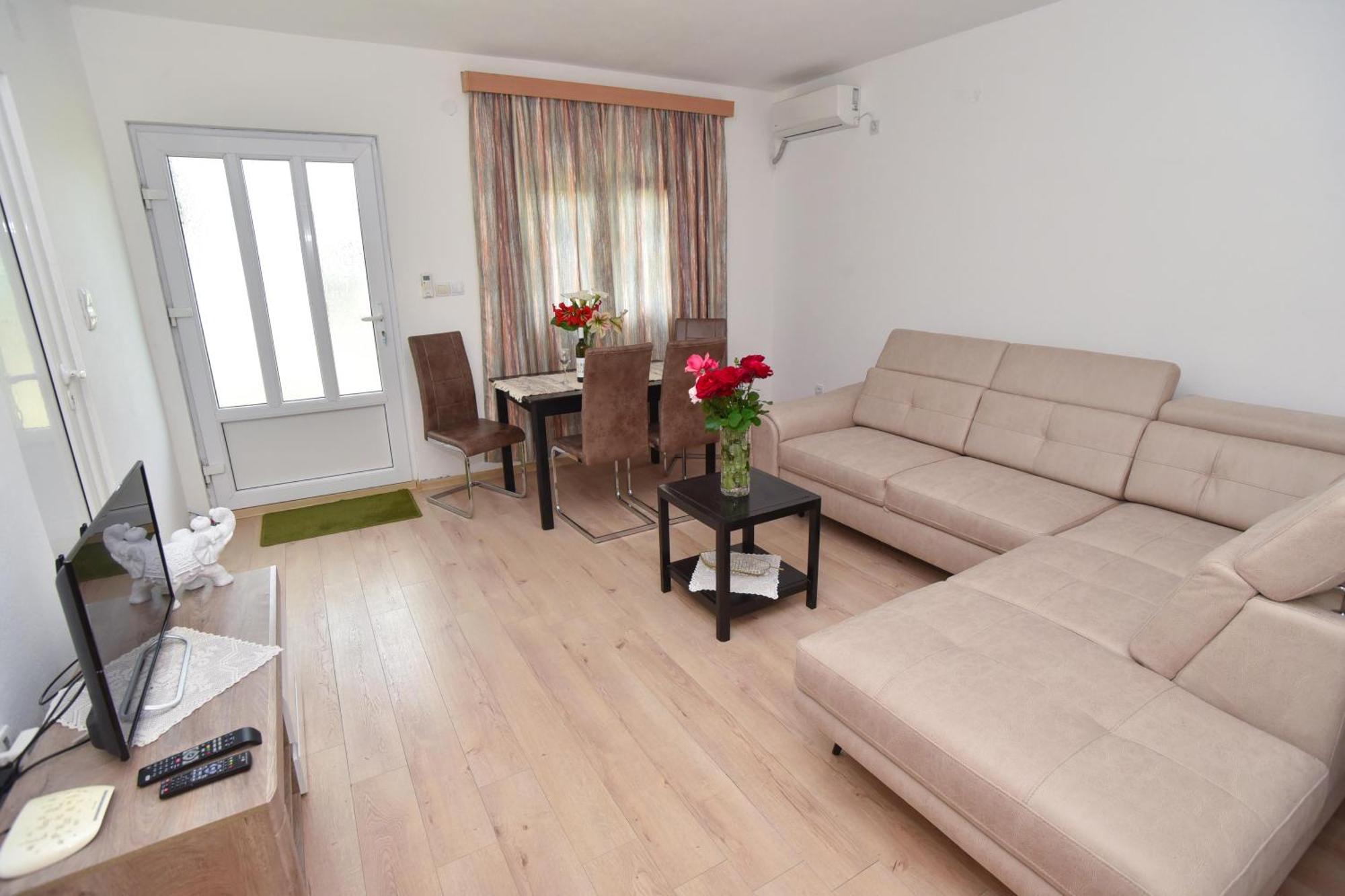 Apartmani Mihovic - Jaz Budva Zewnętrze zdjęcie