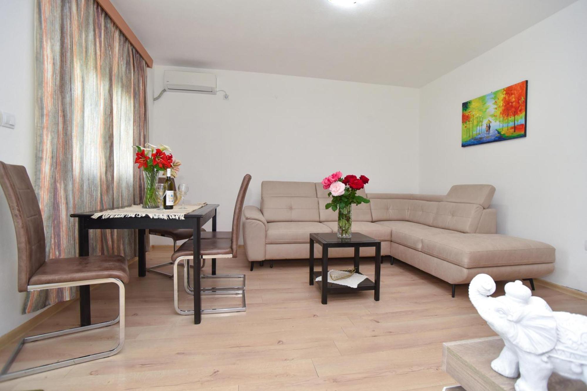 Apartmani Mihovic - Jaz Budva Zewnętrze zdjęcie